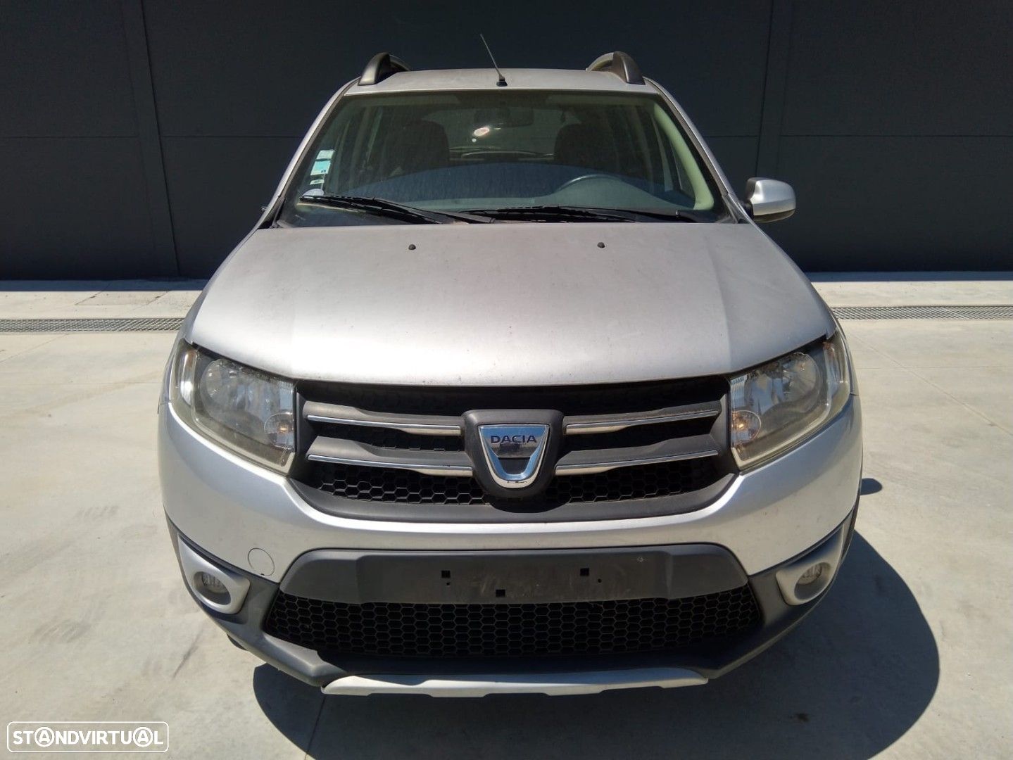 Dacia Sandero II Stepway 0.9 TCe 90cv - 2014 - Para Peças - 1