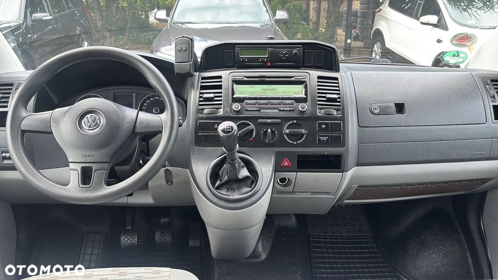 Volkswagen Transporter T5 - 27