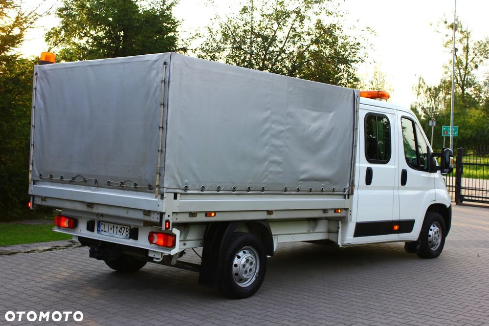 Peugeot BOXER 2.2 HDI 165KM BRYGADÓWKA 7 OSOBOWA +PAKA Z PLANDEKĄ - 9