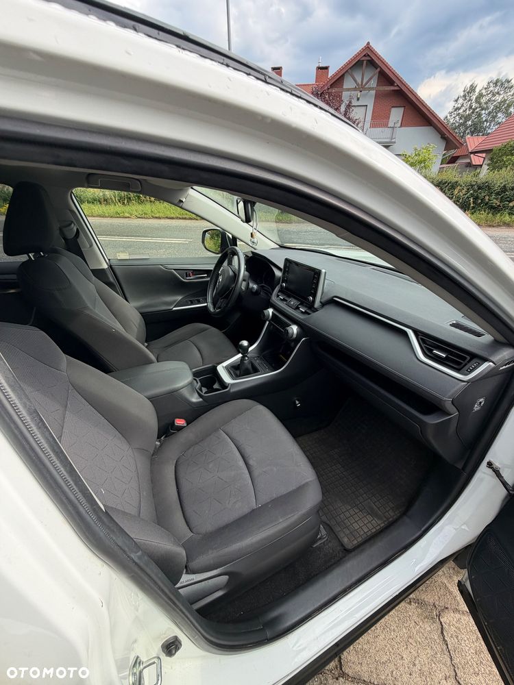 Toyota RAV4 2.0 Comfort 4x2 - 19