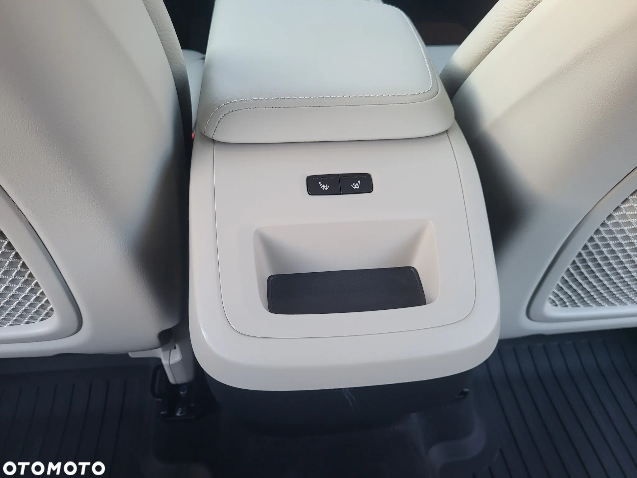 Volvo XC 60 - 23