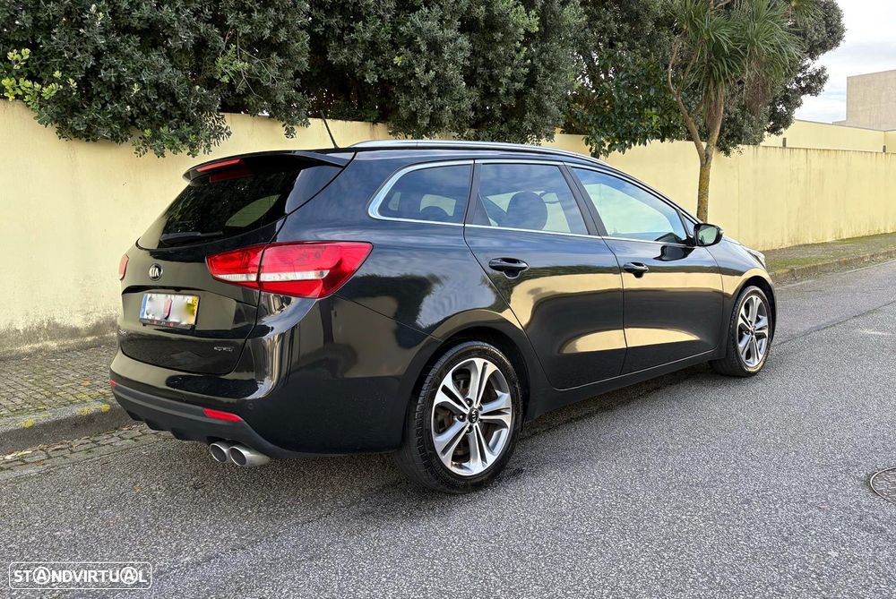 Kia Ceed SW 1.6 CRDi GT Line - 19