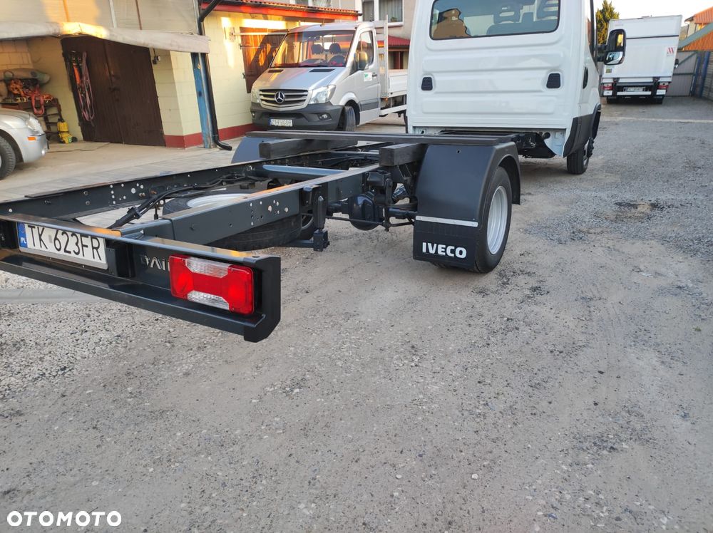 Iveco 35C180 - 18