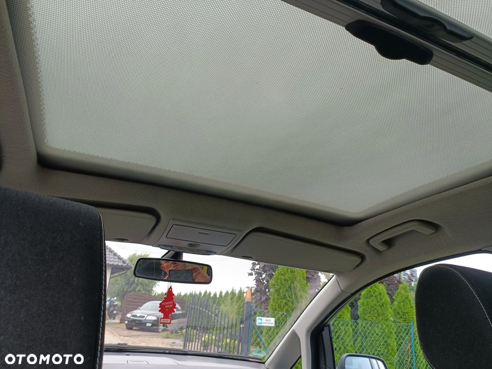 Ford C-MAX - 11