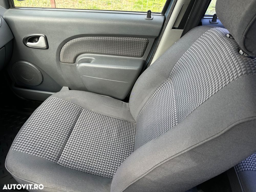 Dacia Logan K90 1.5 dCi Laureate - 12