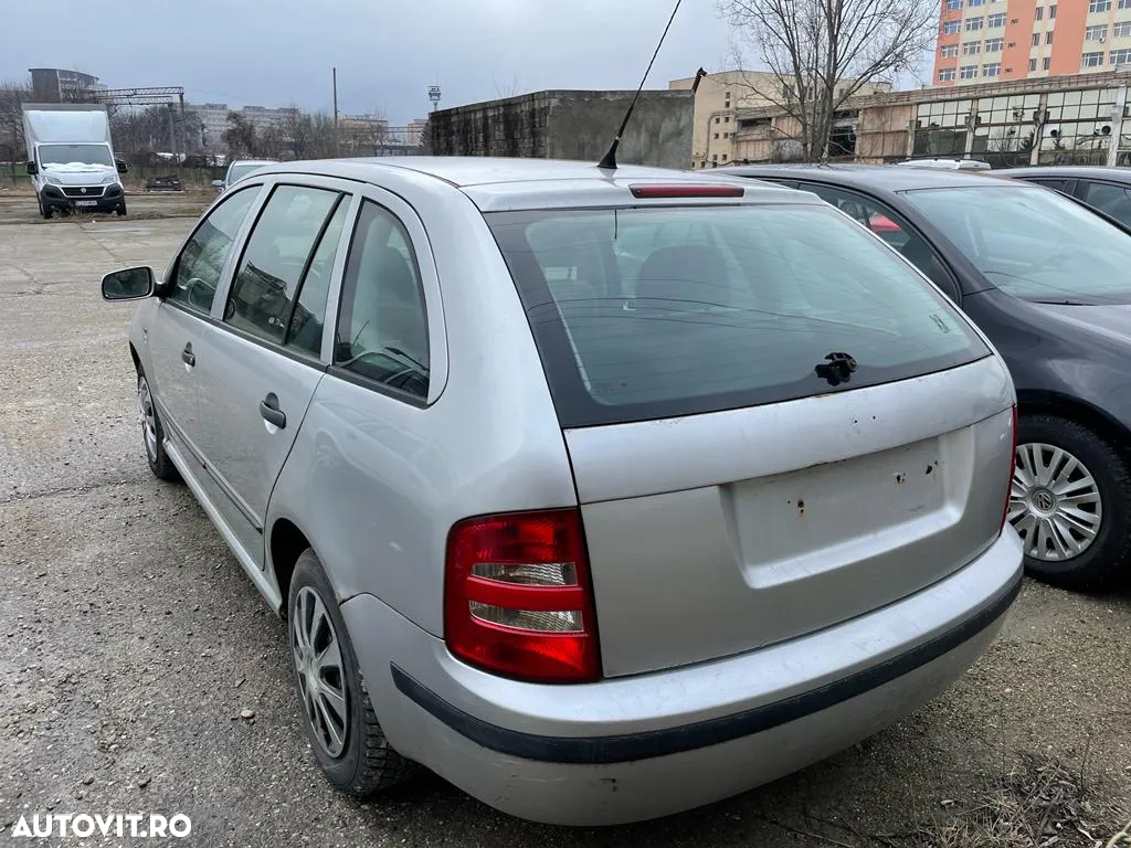 Skoda Fabia - 3