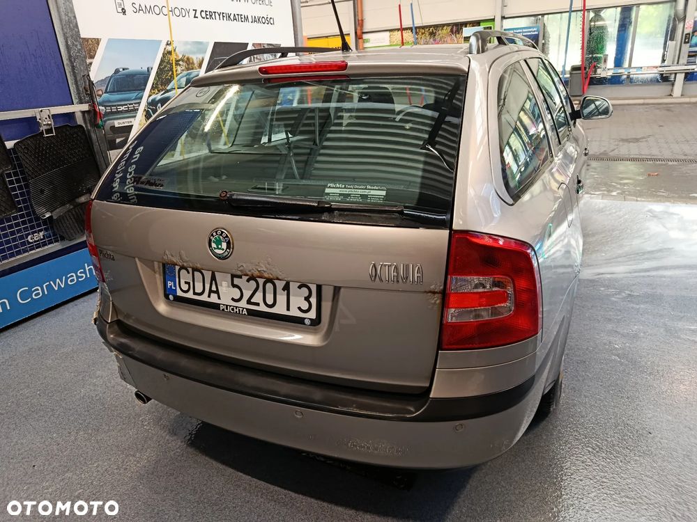 Skoda Octavia 1.6 Family - 6