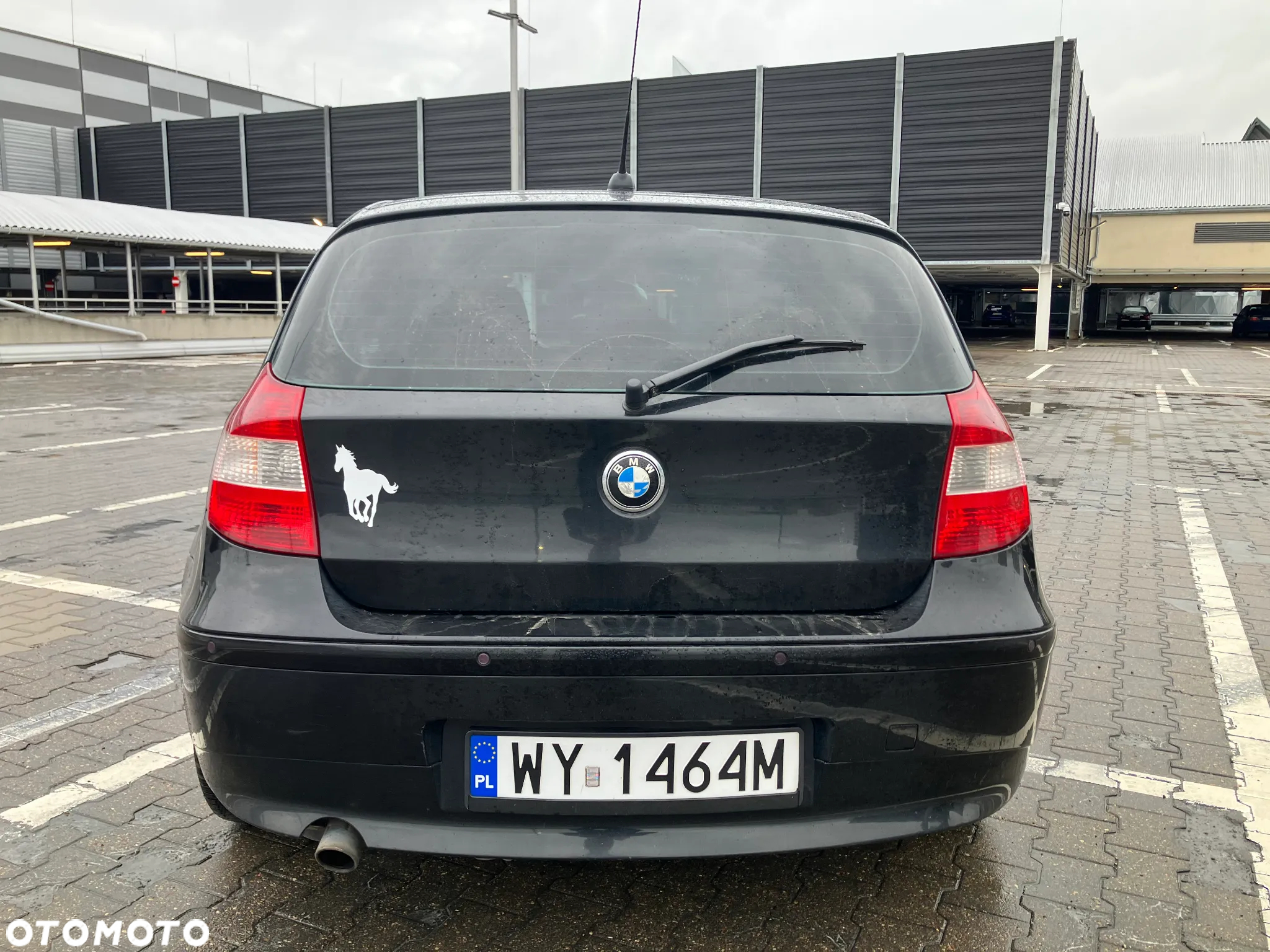 BMW Seria 1 120i - 6