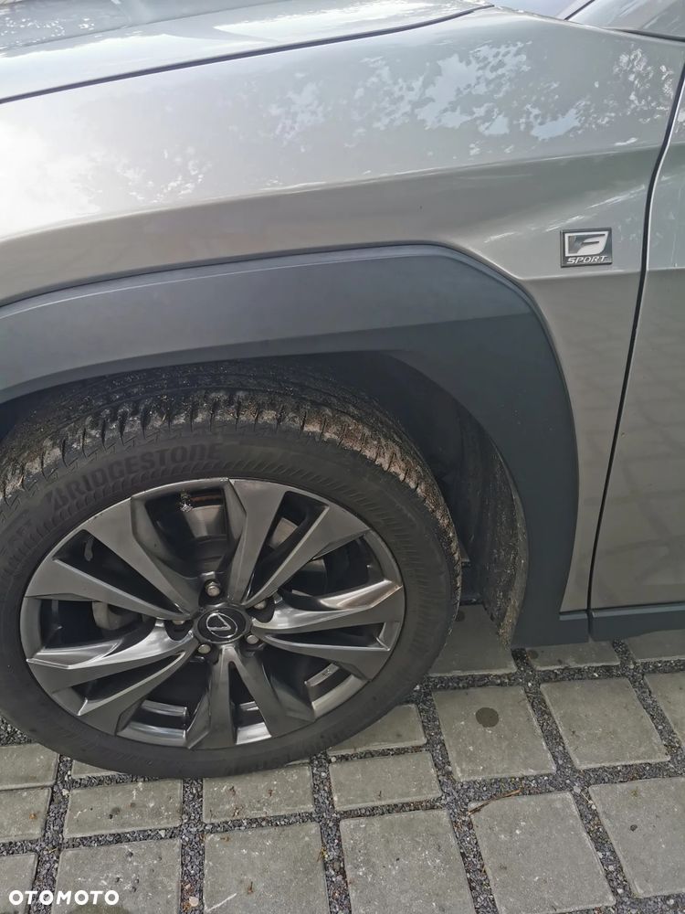 Lexus UX 200 GPF F Sport Design 2WD - 6