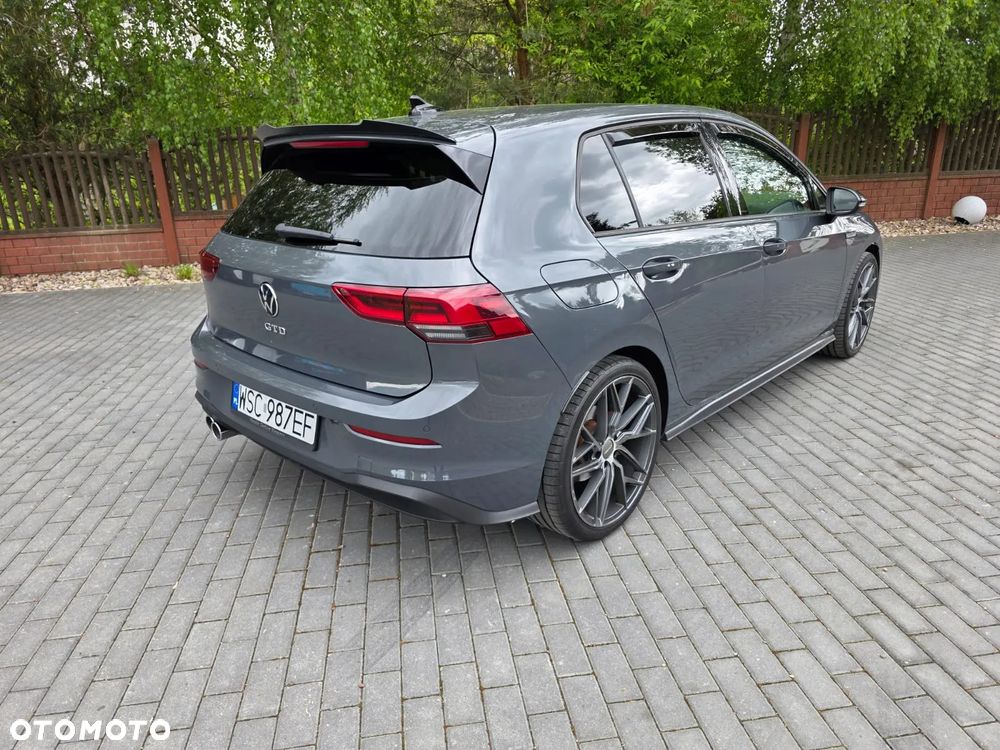 Volkswagen Golf 2.0 TDI GTD DSG - 3