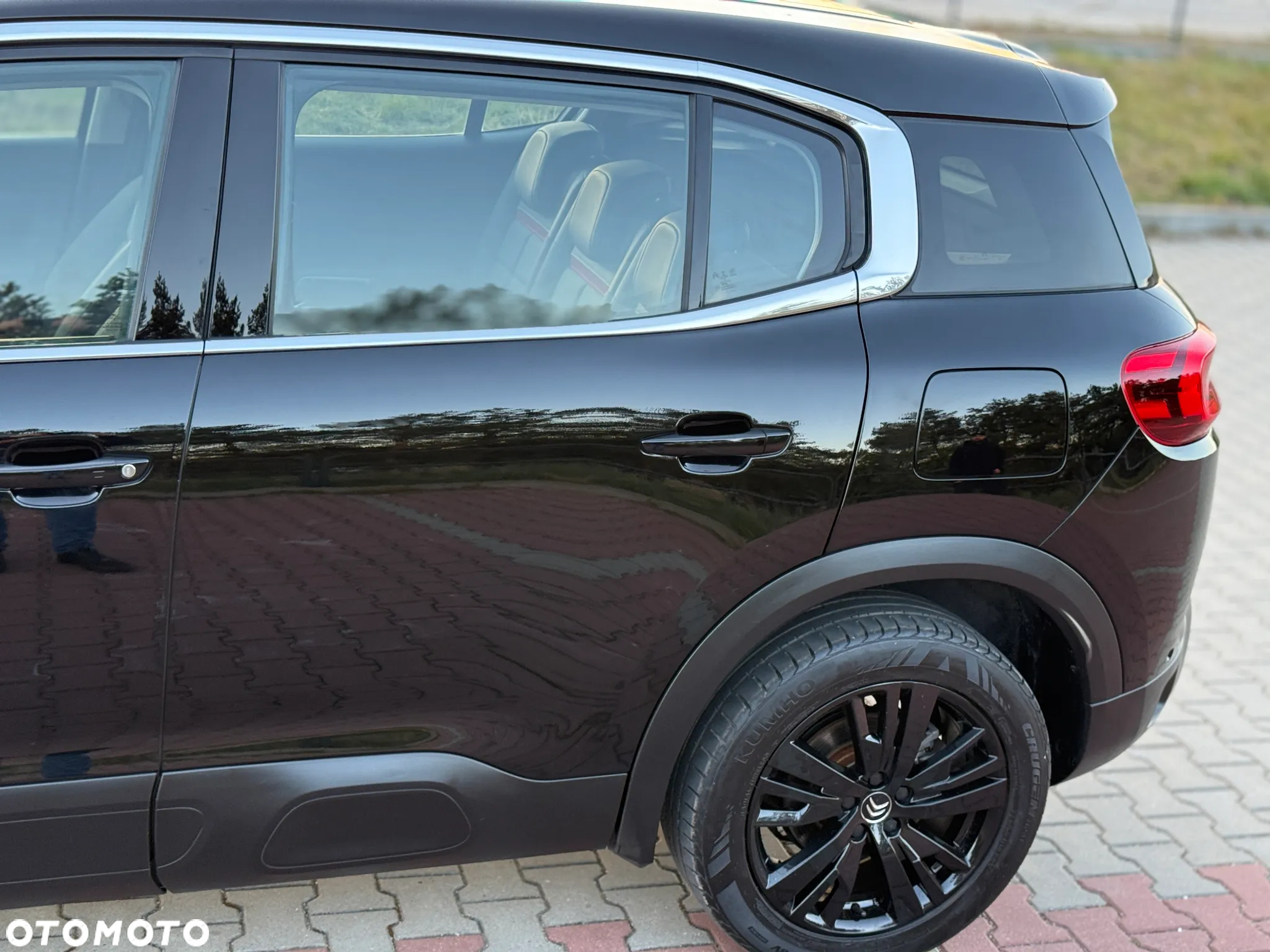 Citroën C5 Aircross Hybrid 225 e.EAT8 SHINE PACK - 16