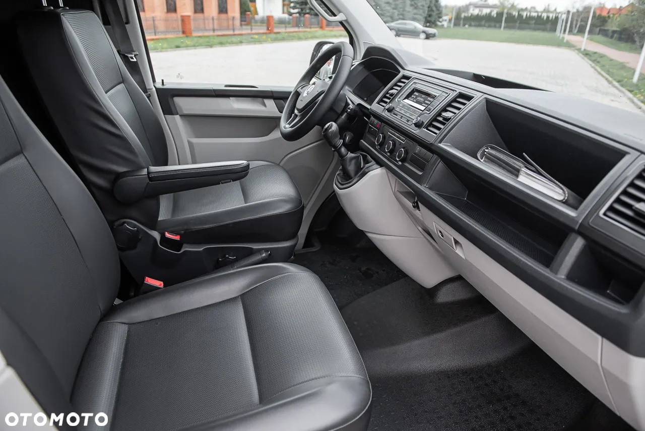 Volkswagen Transporter - 19