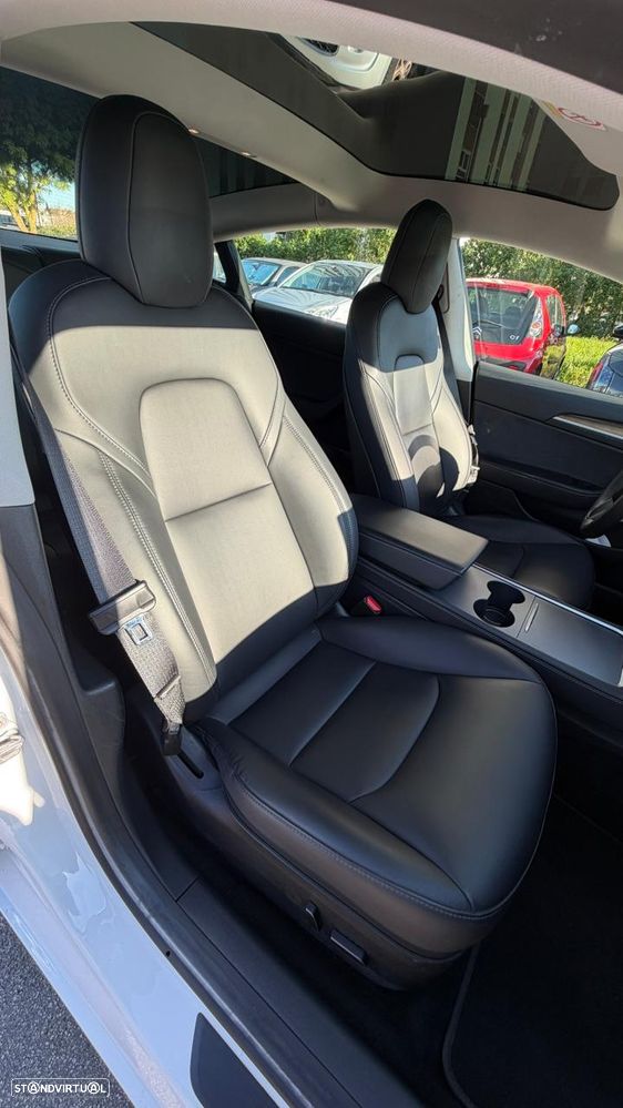 Tesla Model 3 Standard Range Plus RWD - 11