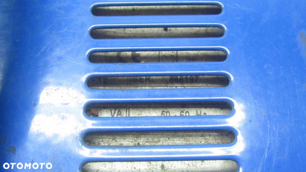 PROSTOWNIK BATERII TRAKCYJNYCH SPE CBSW1-S 24-12 V - 6