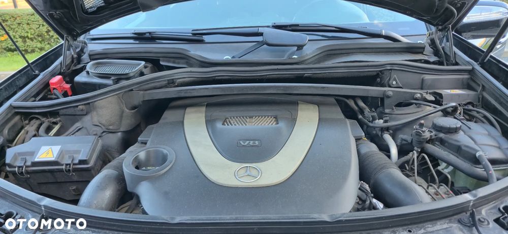 Mercedes-Benz GL - 11