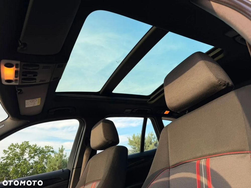 BMW X1 sDrive20d EfficientDynamics - 9