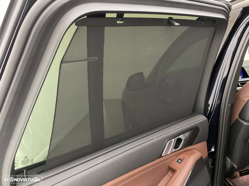 BMW X5 45 e xDrive Pack M - 28