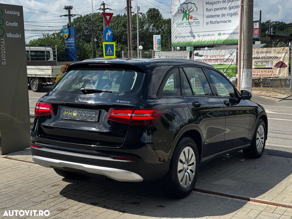 Mercedes-Benz GLC 220 d 4MATIC - 4