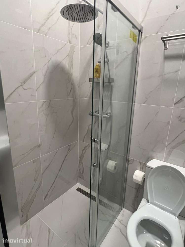 Apartamento com 3 quartos - localizado em Penha de França Lisbon - Grande imagem: 4/12