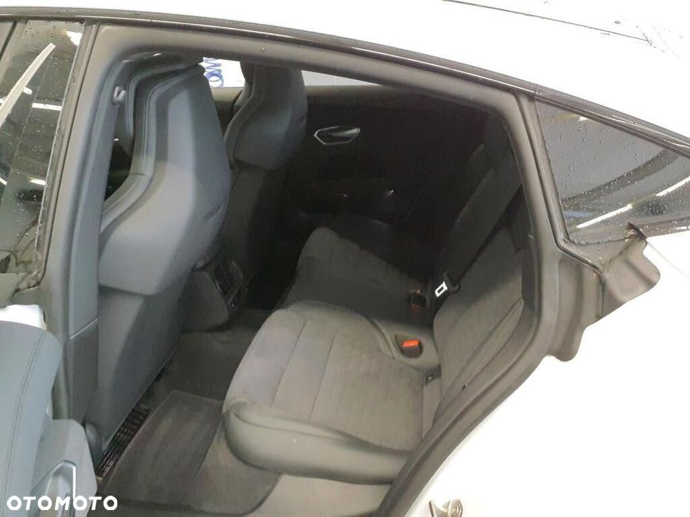 Audi RS e-tron GT - 8