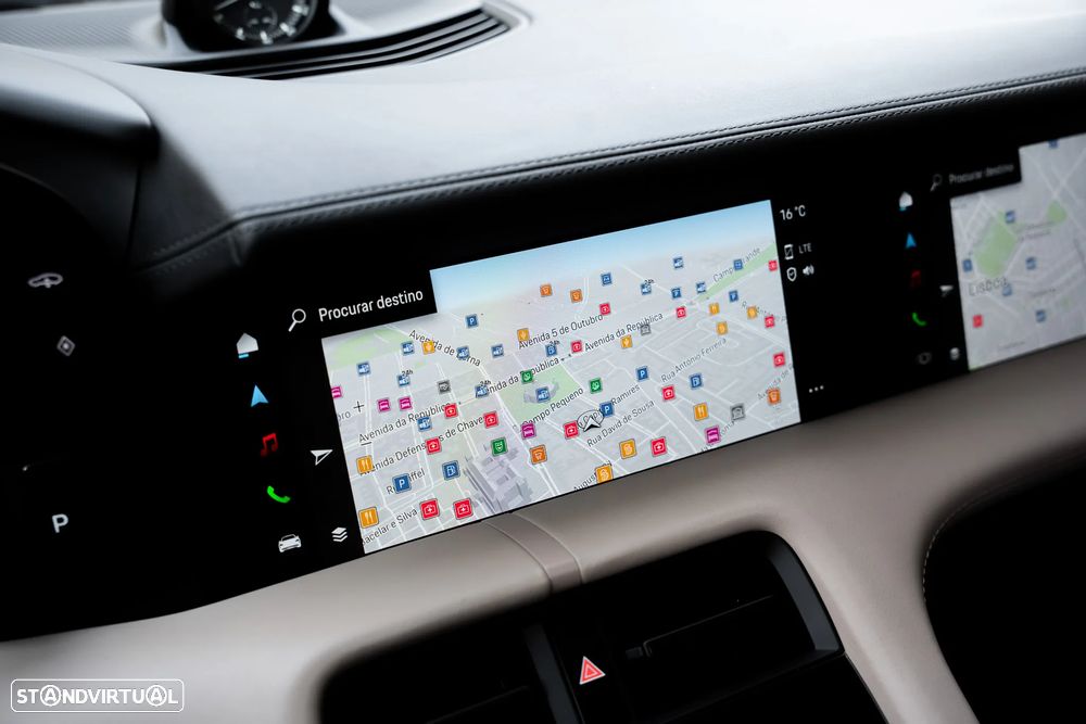 Porsche Taycan Sport Turismo GTS - 34