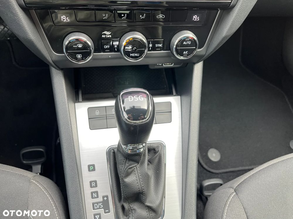 Skoda Octavia 1.5 TSI ACT DSG Style - 22