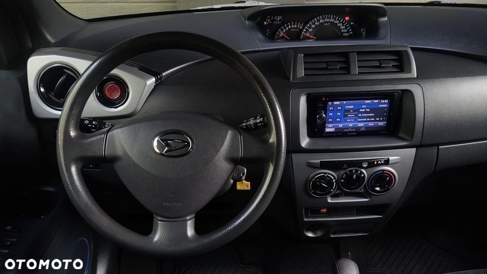 Daihatsu Materia - 20