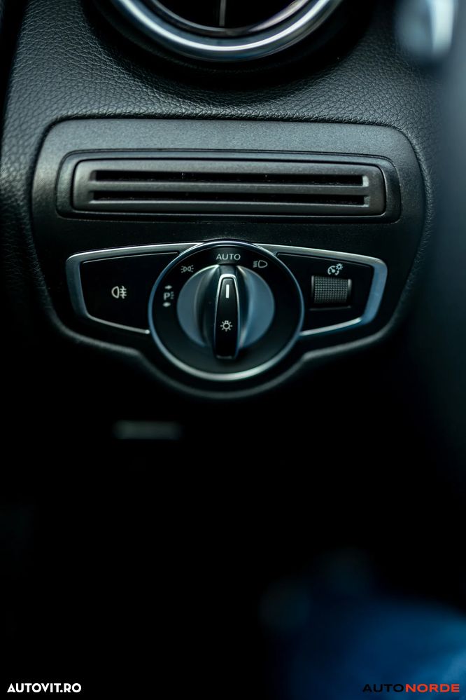 Mercedes-Benz GLC Coupe 250 4MATIC - 13