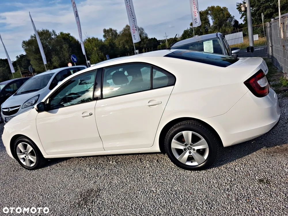 Skoda RAPID 1.6 TDI DPF Ambition - 6