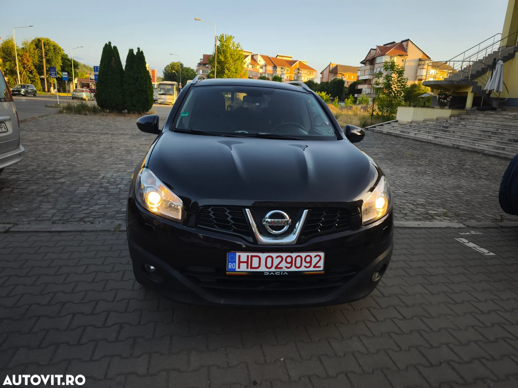 Nissan Qashqai+2 2.0 All Mode 4x4 M-CVT Tekna - 8