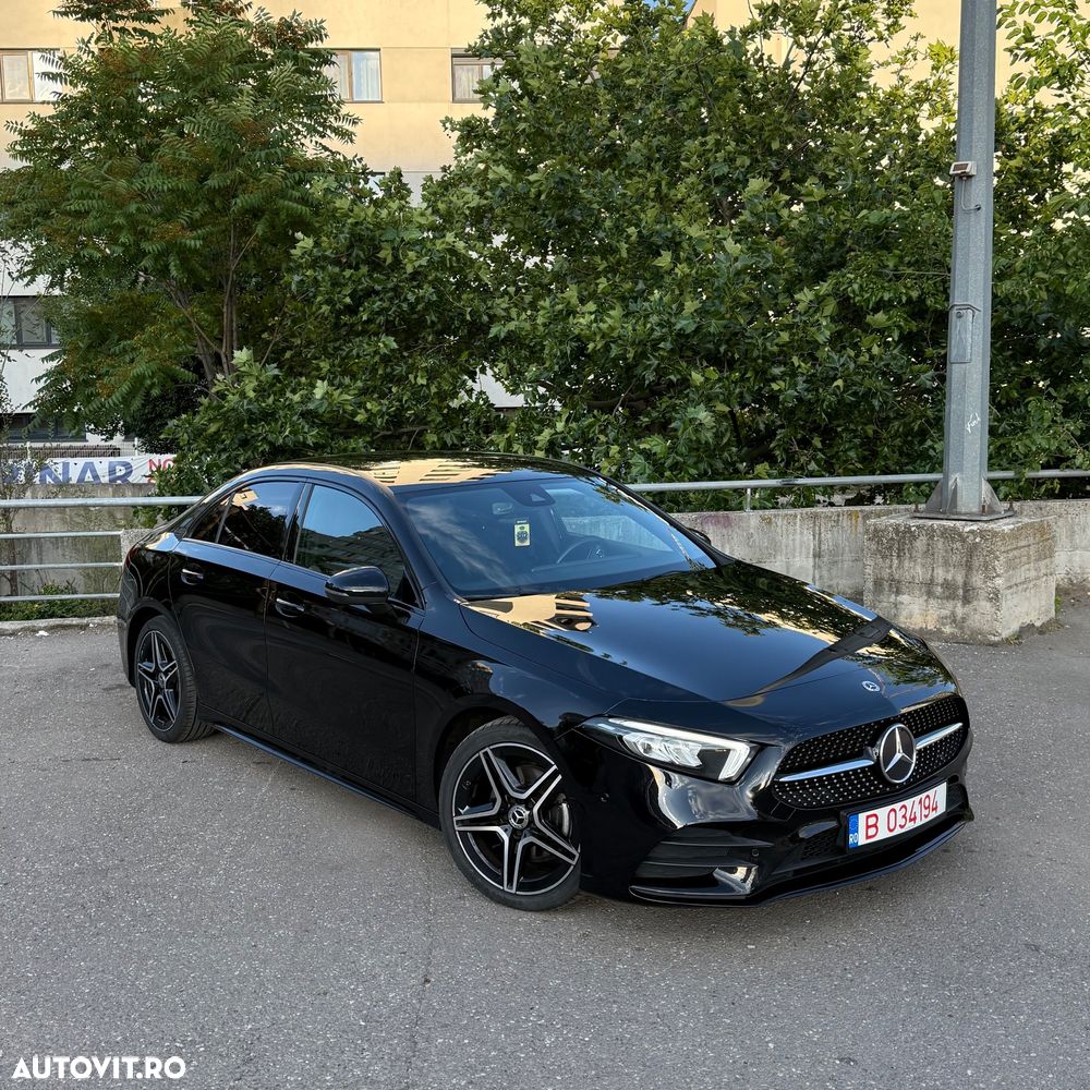 Mercedes-Benz A 180 Sedan 7G-DCT AMG Line - 1
