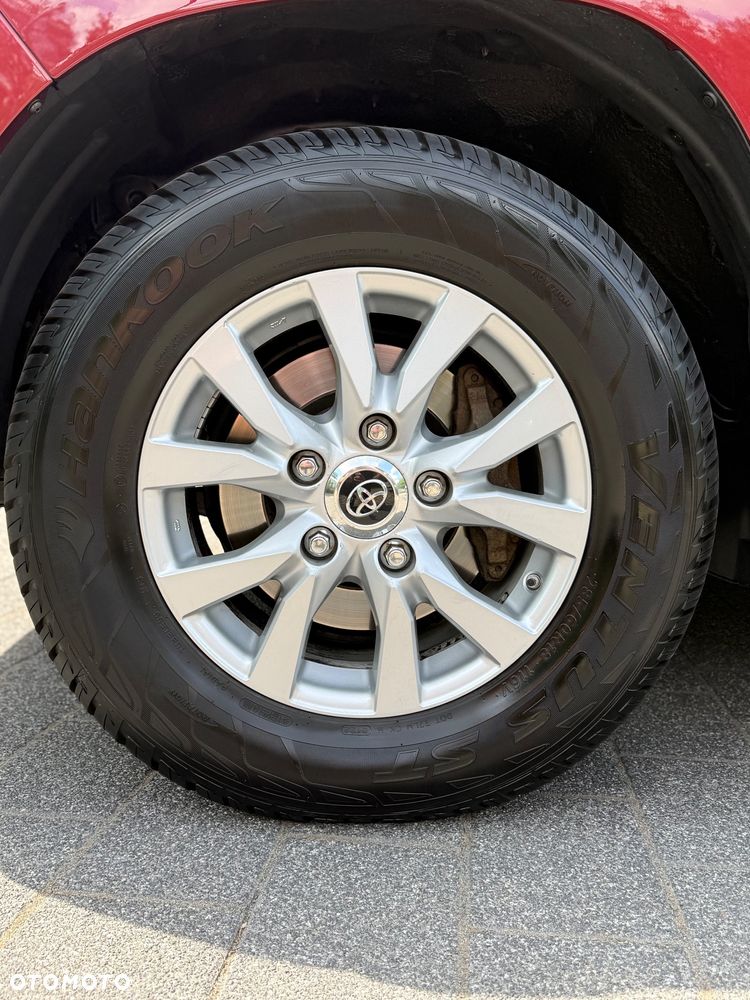 Toyota Land Cruiser LC 4.6 Limited 7os - 29