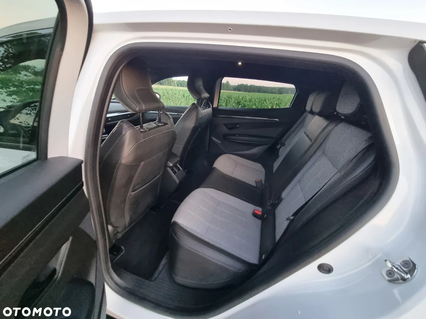 Renault Megane EV60 Techno - 18
