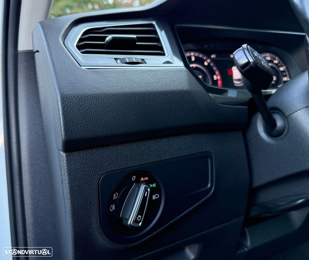 VW Tiguan 2.0 TDI R-Line DSG 4Motion - 14