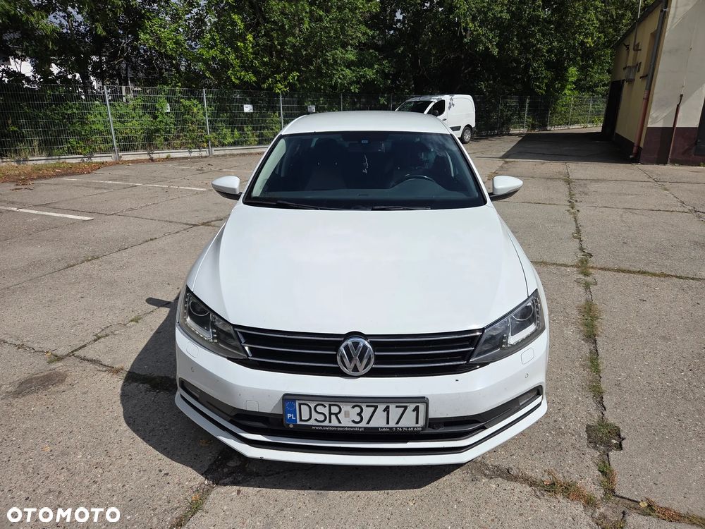 Volkswagen Jetta 1.4 TSI DSG BlueMotion Technology - 3