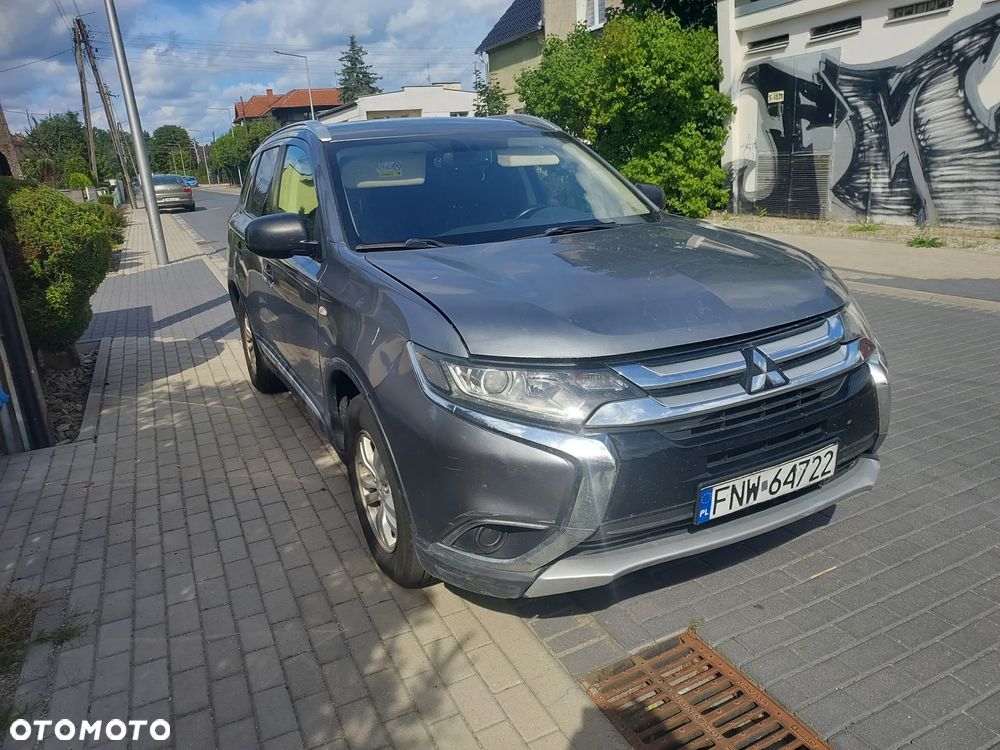 Mitsubishi Outlander 2.0 City Style 2WD - 5