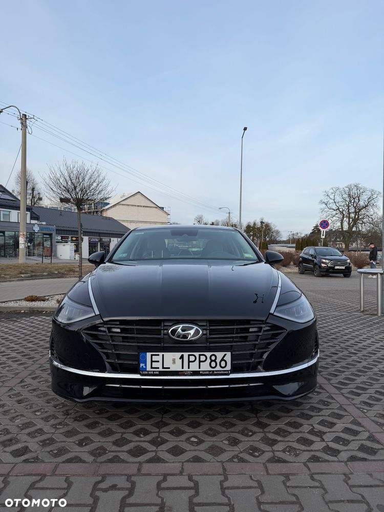 Hyundai Sonata - 3