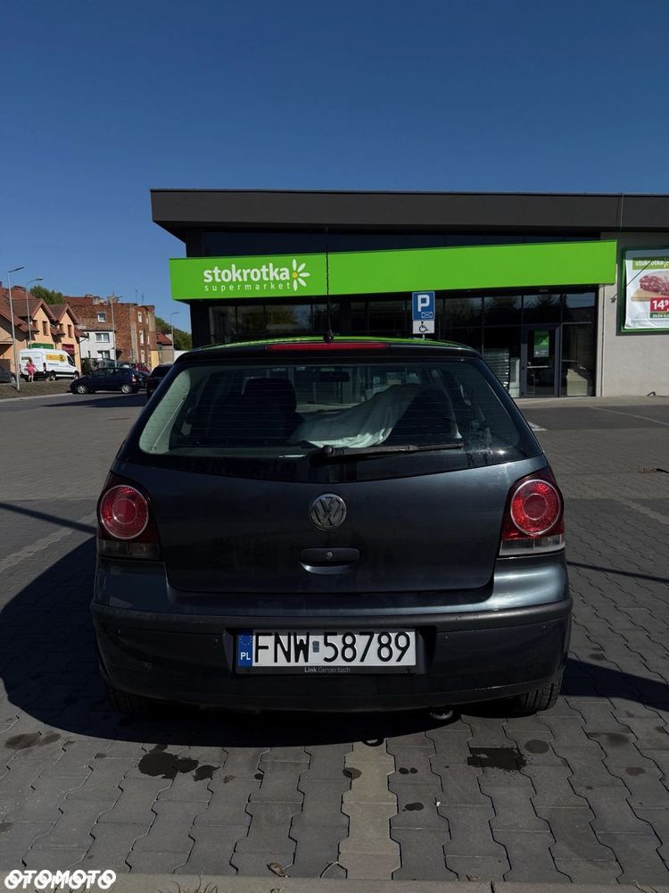 Volkswagen Polo 1.4 TDI Comfortline - 4