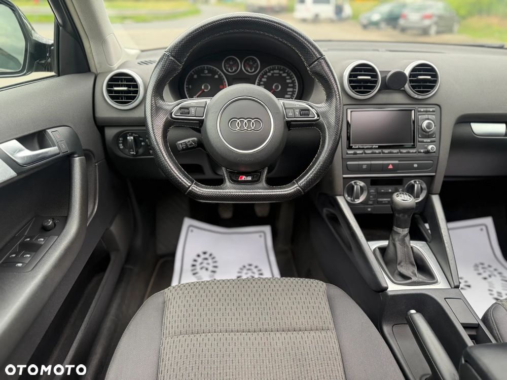 Audi A3 Sportback - 14