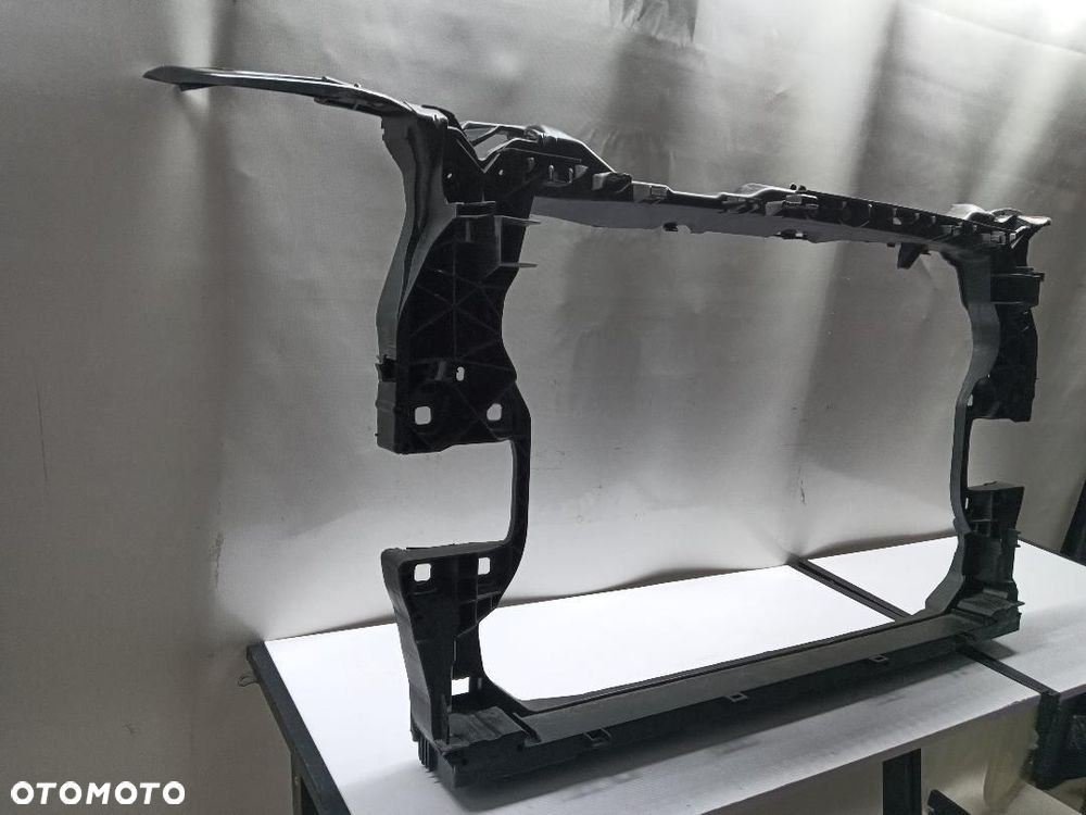 PAS PRZEDNI AUDI A4 B9 80D805594A - 2