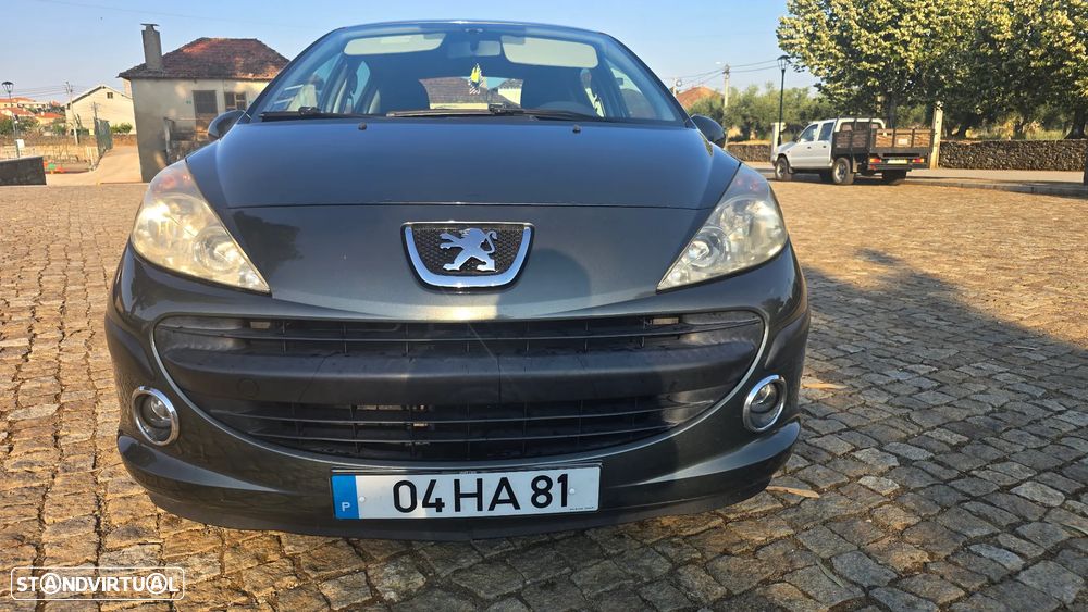 Peugeot 207 1.4 HDi Trendy - 2
