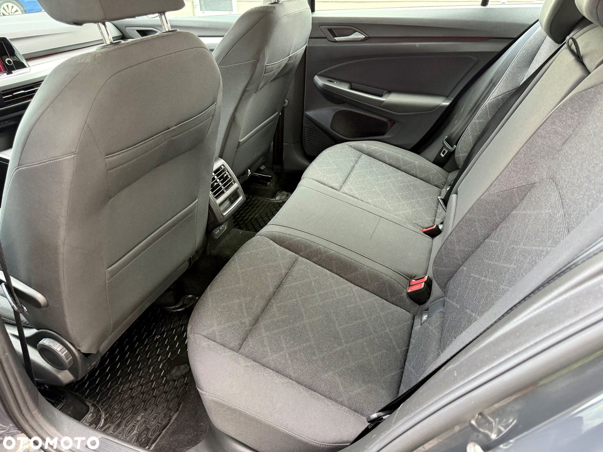 Volkswagen Golf VII 1.5 TSI BMT Comfortline DSG - 23