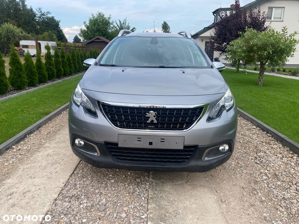 Peugeot 2008 1.5 BlueHDi Allure S&S - 2
