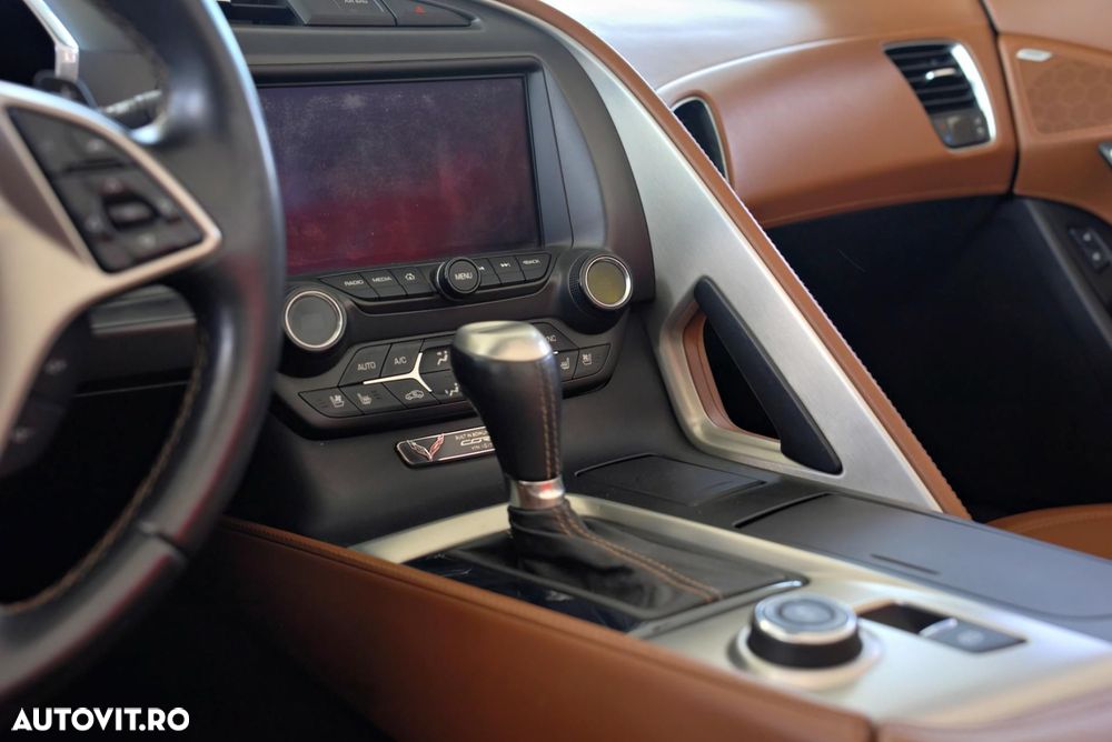 Chevrolet Corvette Stingray 2LT 6.2 V8 Automatik - 16