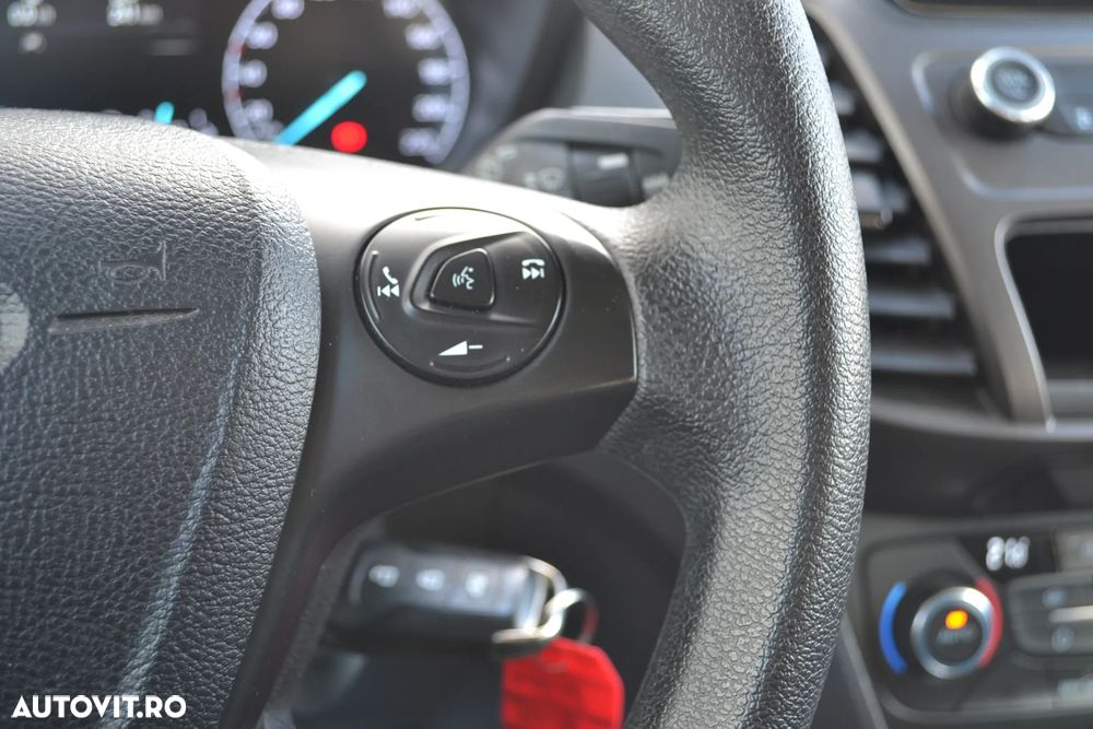 Ford Transit Connect - 14
