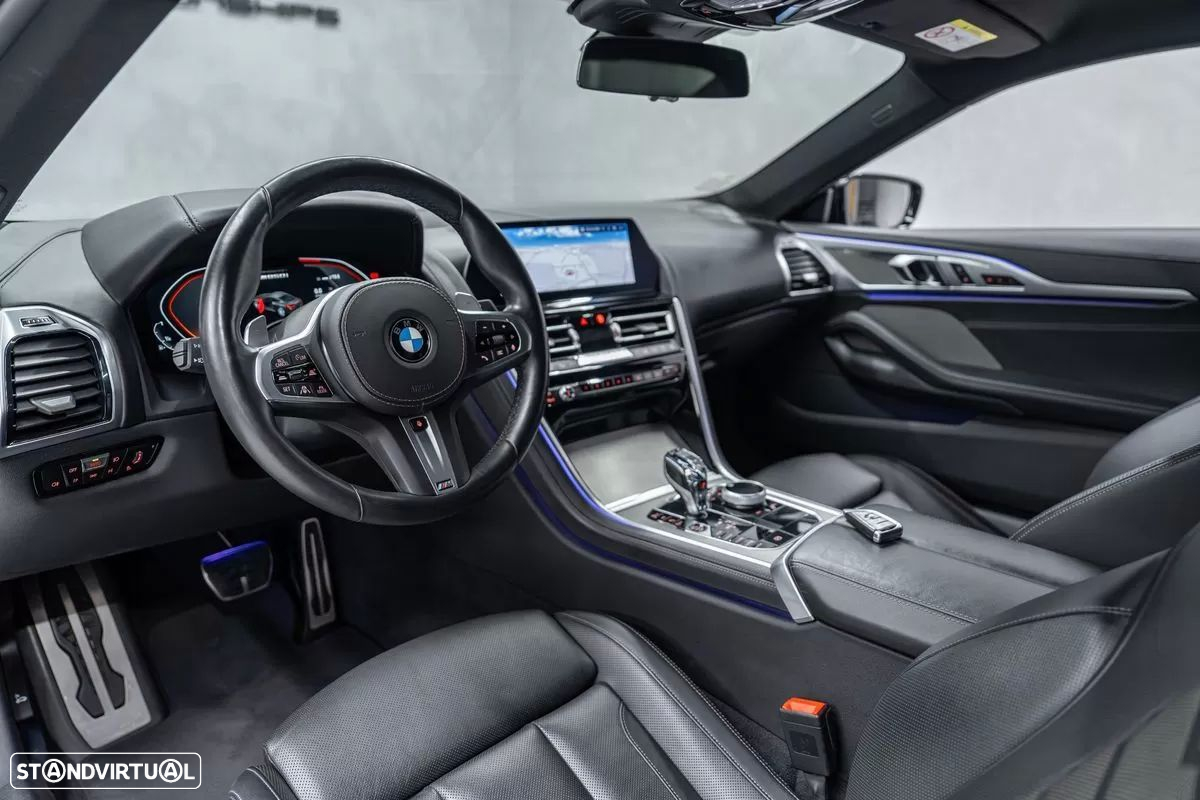 BMW M850i xDrive - 15