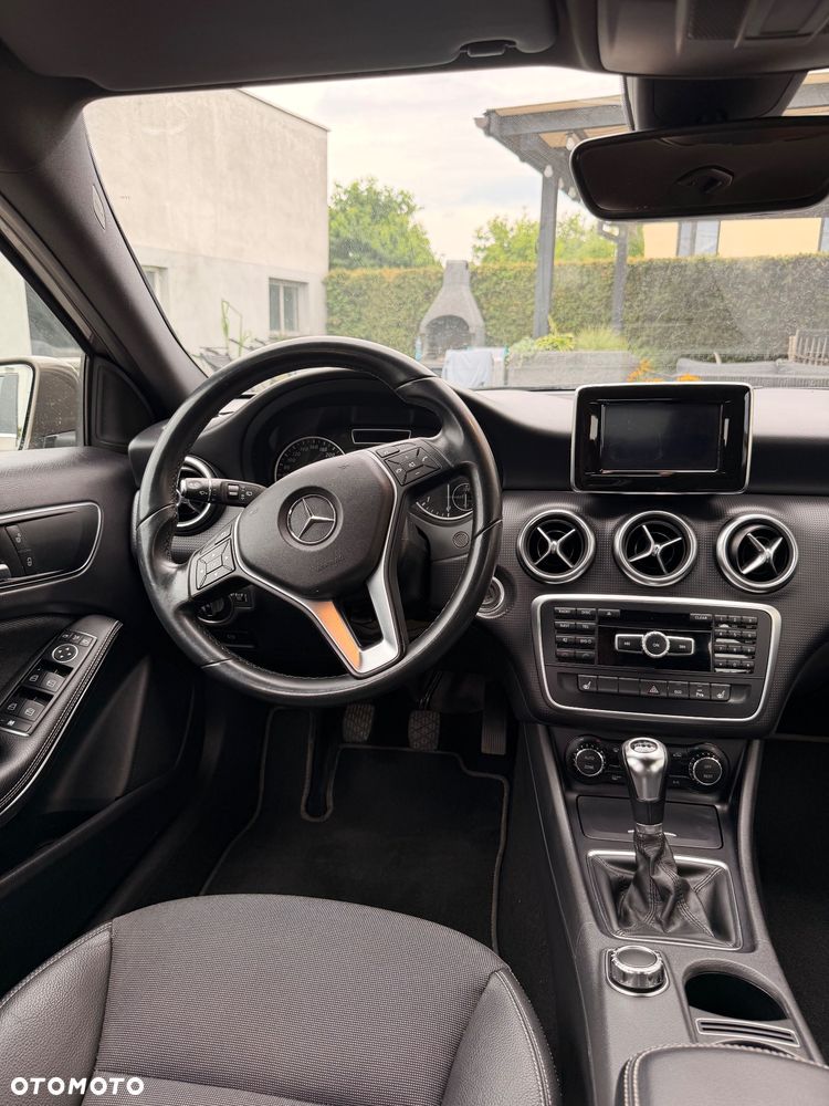 Mercedes-Benz Klasa A 180 d Style - 21