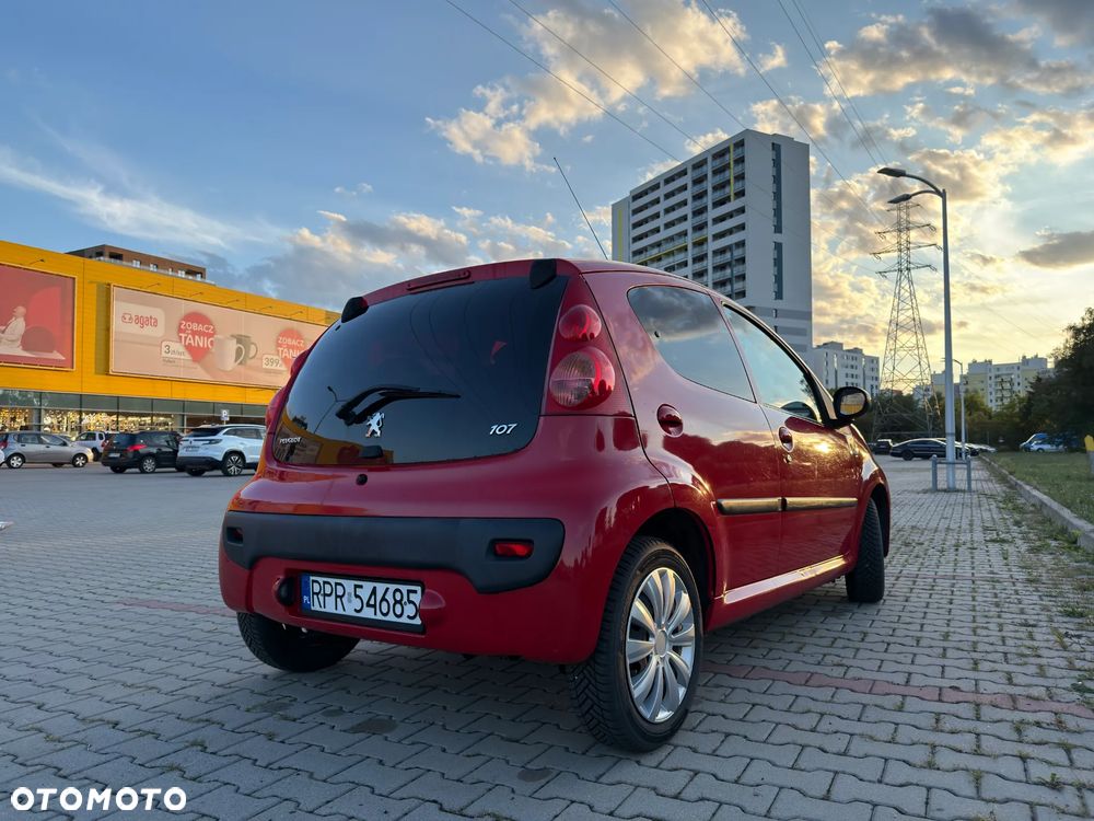 Peugeot 107 1.0 Urban Move Euro5 - 7
