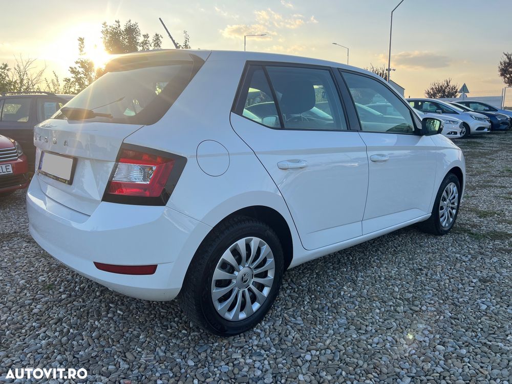 Skoda Fabia 1.0 MPI Avantaj - 2