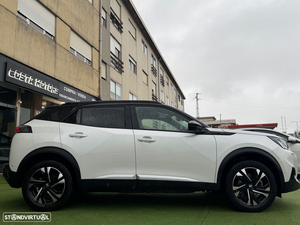 Peugeot e-2008 GT Pack - 7